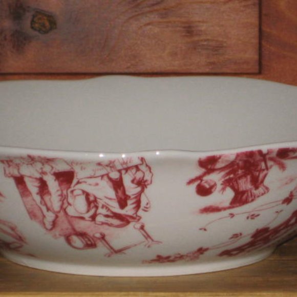 NEW Bonjour 9" Porcelain Serving Bowl Dinnerware Yuletide Garland Red White - Picture 7 of 8